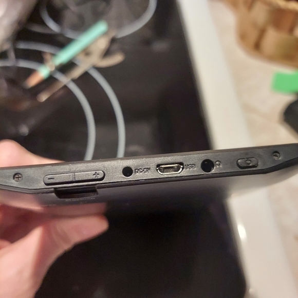 Proscan 7" Touch Screen Android Tablet & Front Camera, 8GB Storage ( PLT7650 G) - Picture 6 of 6